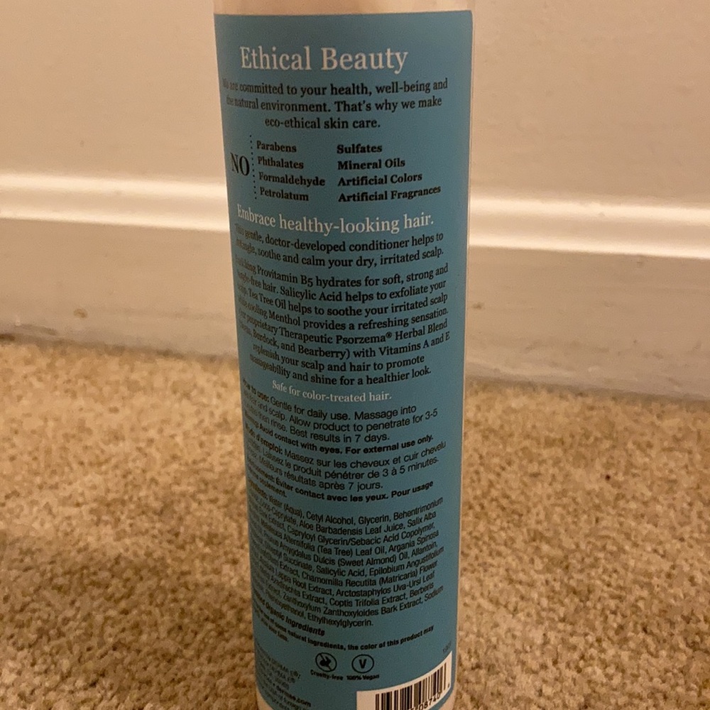 Derma-E conditioner - Picture 2 of 3
